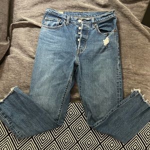 Levi’s 501 Women Size 28 X 26 High Rise Straight Blue jean Raw Hem
